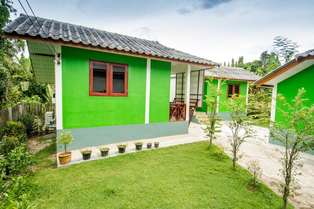 Sarm Mork Guest House Mae Hong Son Exterior photo